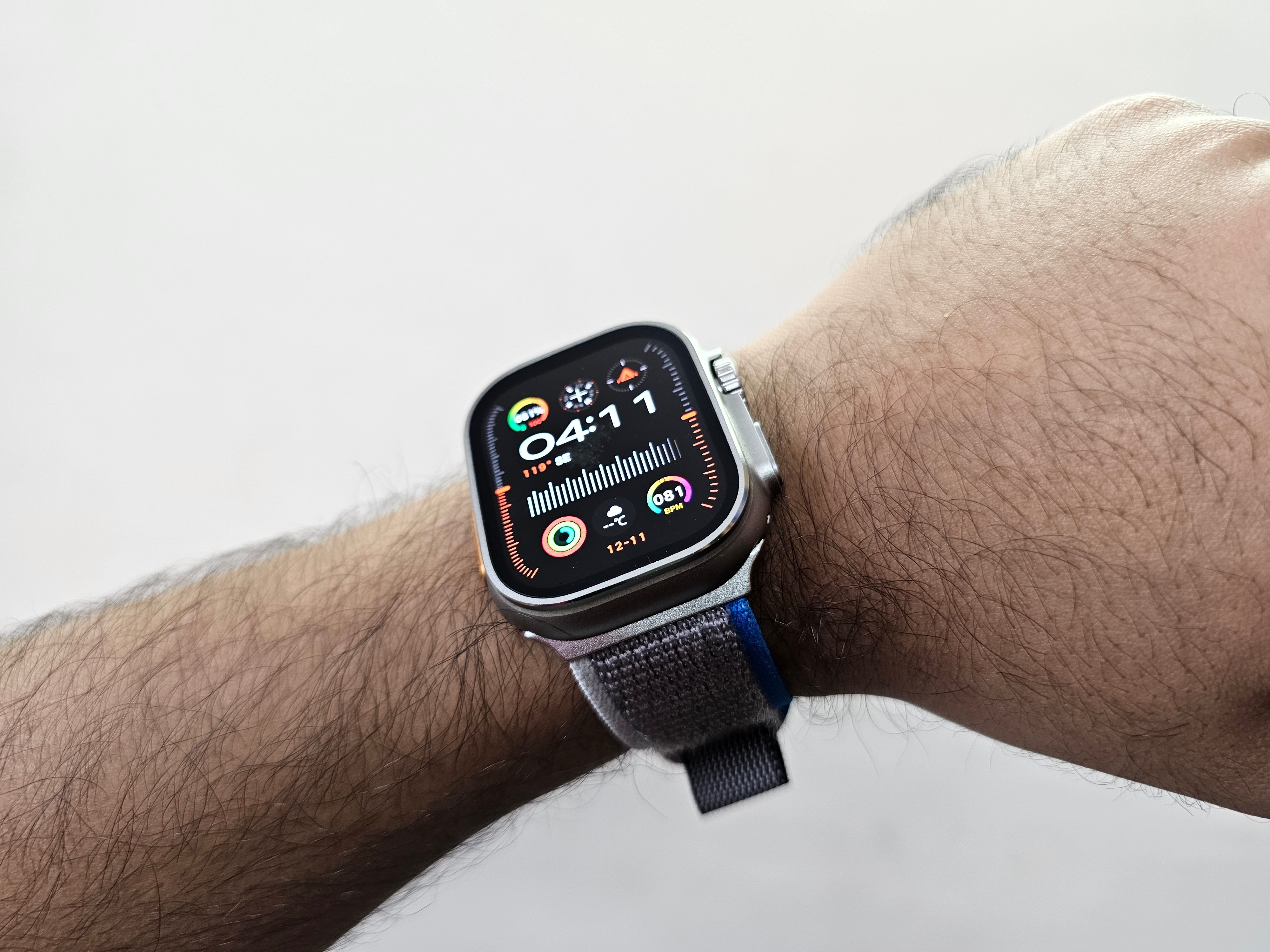 Apple watch 11 discount pro